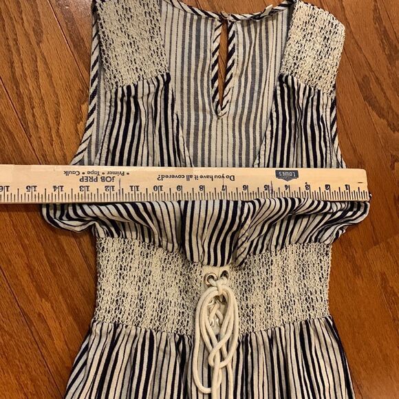 Moon River Size small striped romper With elastic and drawstring waist - Picture 8 of 13
